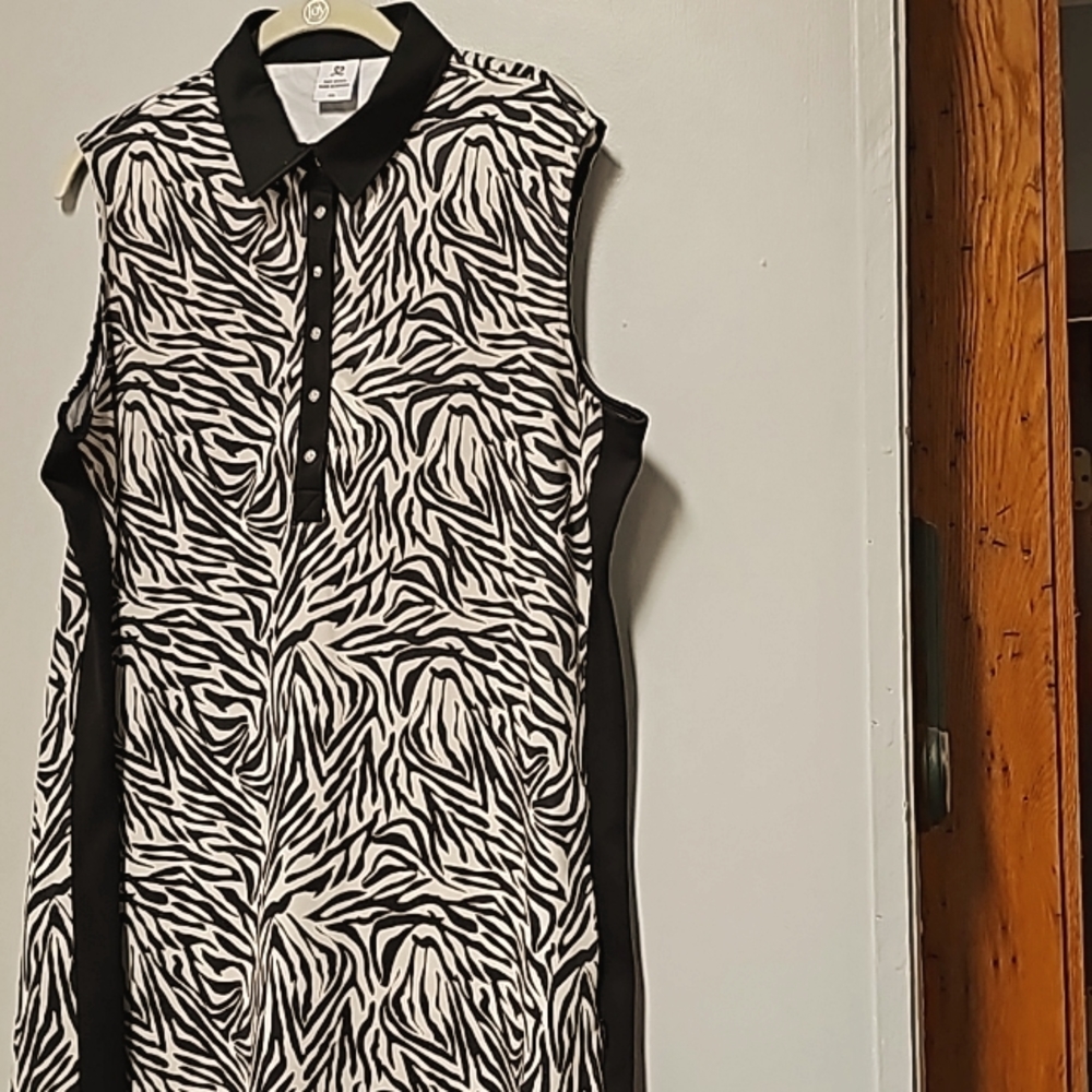 DAILY SPORT SLEEVELESS DRESS/GOLF DRESS SIZE XXL